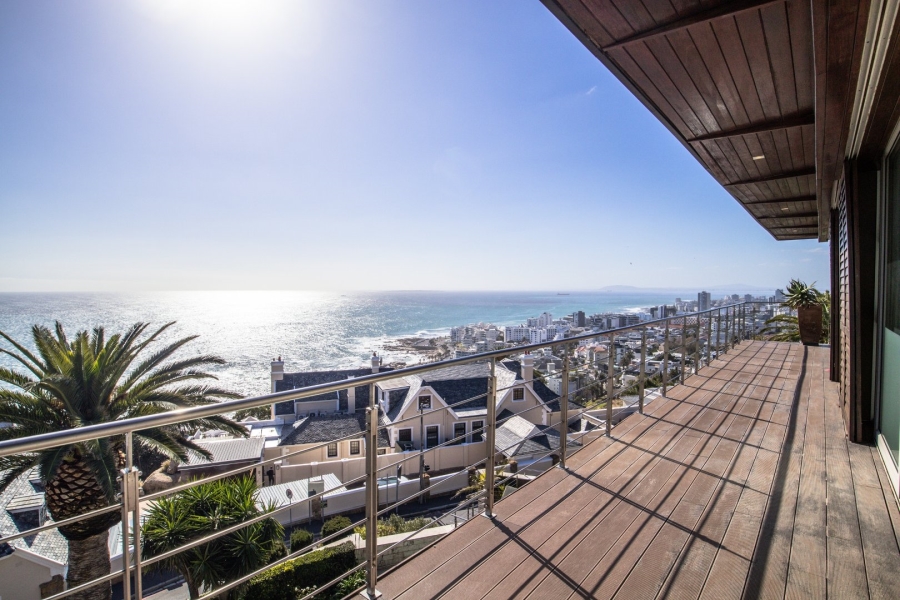 To Let 6 Bedroom Property for Rent in Bantry Bay Western Cape